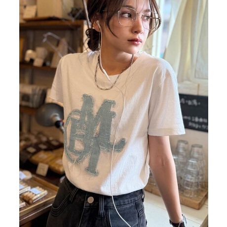 [^:MI1329037]JWAȃX^CiĂ閣͓IȃACefjbytWgTVcJWAłȂghꂽfUĈTVćAfjXJ[gȂǁA܂܂ȃ{gXƍ킹₷ACełB_[Ŵ郍Sby{ĂA邾łȈۂ^Ă܂BЂȂ̃X^CɉāACyɂył݂ĂBpointE_[WH{ꂽSbyEbNX̂ƂTCYE_炩ASn̗ǂJbg\[fށdetailghՂ̃_[WH{ꂽSbyCpNĝTVcBVvɈꖇ邾ŁAgĥ钅Ȃ܂BSnƂĂǂAbNXgɂ҂łBGDASn悭ȂƂł܂BƂŁAĝ͂łBfabric@݂̓VncccccccF₠(WF)FʐLkF藠nFȂ|PbgFȂ@F􂢉cccccccڂ@͏i^OQƂBcoordinatex[VbNȃfUCłǂȃeCXgɂn}荇킹{gXŎR݂Ɋy߂̗̂͂DGACeIfjXEFbgpcEWK[pcȂǂɍ킹VvJWAX^C`[XJ[gL~s[X킹Â߃X^C܂ŃghACeƂ̑QgbNWPbgHD΁AƌIȃX^Cɂꂢ߃X^CڎwȂAVA[XJ[gT}[WPbg`CX􂳂ɃXj[J[T_⃁[WF[pvXŃoX𐮂΁AxAbvԈႢȂłseasonal trendgĥĕy݂ȂArX`FɃTChCpc߁ɃJWAvXƂ́As⃊K[sVcC[hĂ݂āN[ȈۂɂȂAVA[gbvXC[hăXj[J[T_킹̂߁ANfBuɓ́AăXEFbg┼̃ACeāA̓ibvTbNē₷ƉKL[vI炵y݂ȂAVA[uEXƃL~s[X킹āATOT_Ő΃JWAȂꂽR[fBl[gBs̃JbgAEgfUC̃ACeāAӂẴX^CyłIymily biletƂ́z"ƎR Ƃ킢 ƎDɂȂ" Ȋ肢uhBgh~x[VbNɁuK[[vmixA҂ÂRZvgB~t@bVyɊy߂āAv킸VFAȂAƂ߂ACeĂ܂BSNSVACe₨ȃZ[𖈓zMR[f̂Qlɂ...y Instagramz@classicalelf_officialy TikTokz@classicalelf_official̃j^[ɂA摜̐FƑقȂꍇ܂B