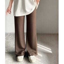 ゆるっとラクして、美脚見え♪ランダムリブ 裾メロウ ストレート イージーパンツ