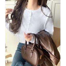 クラシカルエルフ(Classical Elf)の【2025AW新作】シンプルだからこそ、こだわりたい。シルケット加工ドット釦ヘンリーTシャツ（長袖）