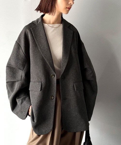 Classical Evon】レザー風加工スエード袖タックテーラードジャケット