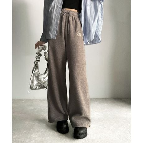 [^:JM0789010]G߂̗{Il̒jɂ҂ȒgƂȂꊴ𗼗t[XpcBsfB[XYŒpł郋[YVGbgpcBt邷悭[YȃVGbgŁAbNXȂX}[gȈۂɁBfފƂ肰ȂShJŁAVvȂX^CBj킸郆jZbNXfUCŁA߁pointEJaVaR{ACeEShJE~bNXt[XfށEEGXgS~ߕREroʂ̂TCh؂ւEhXgEؚEjpifB[XiԁFjv0789010jdetailH~t܂Œg郍OV[YΉB\ʊ̂~bNXt[XɏiȃShJ肰ȂANZgBEGXg̓SRŒߕtA炵łK݌vI悢{[Ȃꂽl̃toB̓hXgdlŁACV[ɍ킹ăVGbgς܂Bx[VbNȃJ[oG[VłǂȃgbvXƂQBfabricӂ_炩AgƉK𗼗At[XfށBccccccccFȂFʐLkF₠藠nFȂ|PbgF@F@ilbggpjccccccccڂ@͏i^OQƂcoordinatex[VbNJ[̃t[Xpc̓X|[eB[MIXX^C͂ÒMIXX^CXg[gJWAeCXgȂǕLR[fɍ킹₷1BgG߂ɂ́AƃT⃉K[Vcɍ킹邾ŏ{ȃ[YR[fɁBG߂ɂ́AXEFbgjbg킹āAbNX̂JWAR[fɁBgbNWPbgd˒΁AghāAȂꂽ͋CɁB̓Xj[J[ō킹̂͂AG߂ɂău[cT_킹ΑfR[fBl[gɁV[ɉʂȃX^Cy߂DGACełIyJava Brand Storyz`Enjoy the moment`Java/Wo̓ChlVÃW̊C̔ɃCXpCAatbgEFAuhłBX|[cAAhx`[AAEghAAtFXA^E[XȂǂV[z肵A₷AKɂ@\ƍt@bVBN␫ʂ𒴂jo[TfUC͂̂ЂƂłB̑厩RCAl̃Ahx`[yނׂĂ̐lɁBSNSVACe₨ȃZ[𖈓zMIy Instagramz@classicalorigin.official̃j^[ɂA摜̐FƑقȂꍇ܂B