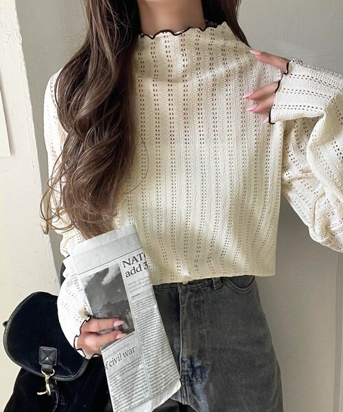 テキスト刺繍肩タックデザインノースリーブトップスカットソー