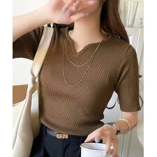 【2025AW新作】美デコルテを演出♪リブニットカーヴィーネックトップス（半袖）