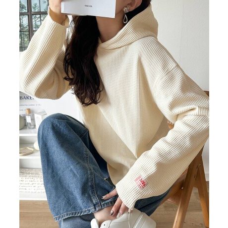 [^:JV1010467]ꖇşB̃btŖl̃t[fB[Bx[VbNJ[ŃR[fBl[gR݁Bd郏btfނƒ悢VGbg͂̃vI[o[t[fB[Bx[VbNȂ̂ɁA邾łȂ▭ȈꖇłB^EɂAԂɂ}`ɎgDGgbvXpointEt[htłȂꊴUPEx[VbNJ[Œ񂵂₷E ^E[X烋[EFA܂ŕLg遡detailH~̃[h[uɈꖇ͎ĂAYCNȃVGbgۂwr[EFCgbtt[fB[B̊̂ȃbtfނ́AڂɂgAɐGꂽƂ̐Sn悳B悭ƂbNXVGbgŁAtɒȂ̂ɂǂî|CgB2dĂ̂肵t[hX^COɗ̊𐶂݁AVvȂ̂ɃT}ɂȂ鑶݊͂łB̂肰ȂsXl[ANZgɂȂĂāAꂢ߂ɂJWAɂ킹₷fUCɎdオĂ܂BJ[̓x[VbN3FWJB{gXI΂Afj͂A}[ChXJ[g⃏ChpcƂQt┧Ă̖AH~̃CACeƂĂ劈􂵂Ă܂Bfabric\ʊA邵肵fށcccccF኱FʐLkF藠nFȂ|PbgFȂ@F@(lbggp)cccccڂ@͏i^OQƂBcoordinatex[VbNJ[łǂȃeCXgɂn}荇킹{gXŎR݂Ɋy߂̗̂͂DGACeIfjXEFbgpcA`mpcȂǂ̃x[VbNȃACe͂񁝃N[Ȉۂo̓tApcɁA͌Xj[J[őgݍ킹̂߁܂Td˒邱ƂŁAIVȃC[hR[fIɂ̓gbNWPbgANZgɂ΁AƌIȃX^CɂȂ̃X^COŁAR[fBl[gył݂āByJava Brand Storyz`Enjoy the moment`Java/Wo̓ChlVÃW̊C̔ɃCXpCAatbgEFAuhłBX|[cAAhx`[AAEghAAtFXA^E[XȂǂV[z肵A₷AKɂ@\ƍt@bVBN␫ʂ𒴂jo[TfUC͂̂ЂƂłB̑厩RCAl̃Ahx`[yނׂĂ̐lɁBSNSVACe₨ȃZ[𖈓zMR[f̂Qlɂ...y Instagramz@classicalelf_officialy TikTokz@classicalelf_official̃j^[ɂA摜̐FƑقȂꍇ܂B