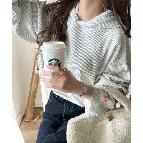 [^:JV1010467]ꖇşB̃btŖl̃t[fB[Bx[VbNJ[ŃR[fBl[gR݁Bd郏btfނƒ悢VGbg͂̃vI[o[t[fB[Bx[VbNȂ̂ɁA邾łȂ▭ȈꖇłB^EɂAԂɂ}`ɎgDGgbvXpointEt[htłȂꊴUPEx[VbNJ[Œ񂵂₷E ^E[X烋[EFA܂ŕLg遡detailH~̃[h[uɈꖇ͎ĂAYCNȃVGbgۂwr[EFCgbtt[fB[B̊̂ȃbtfނ́AڂɂgAɐGꂽƂ̐Sn悳B悭ƂbNXVGbgŁAtɒȂ̂ɂǂî|CgB2dĂ̂肵t[hX^COɗ̊𐶂݁AVvȂ̂ɃT}ɂȂ鑶݊͂łB̂肰ȂsXl[ANZgɂȂĂāAꂢ߂ɂJWAɂ킹₷fUCɎdオĂ܂BJ[̓x[VbN3FWJB{gXI΂Afj͂A}[ChXJ[g⃏ChpcƂQt┧Ă̖AH~̃CACeƂĂ劈􂵂Ă܂Bfabric\ʊA邵肵fށcccccF኱FʐLkF藠nFȂ|PbgFȂ@F@(lbggp)cccccڂ@͏i^OQƂBcoordinatex[VbNJ[łǂȃeCXgɂn}荇킹{gXŎR݂Ɋy߂̗̂͂DGACeIfjXEFbgpcA`mpcȂǂ̃x[VbNȃACe͂񁝃N[Ȉۂo̓tApcɁA͌Xj[J[őgݍ킹̂߁܂Td˒邱ƂŁAIVȃC[hR[fIɂ̓gbNWPbgANZgɂ΁AƌIȃX^CɂȂ̃X^COŁAR[fBl[gył݂āByJava Brand Storyz`Enjoy the moment`Java/Wo̓ChlVÃW̊C̔ɃCXpCAatbgEFAuhłBX|[cAAhx`[AAEghAAtFXA^E[XȂǂV[z肵A₷AKɂ@\ƍt@bVBN␫ʂ𒴂jo[TfUC͂̂ЂƂłB̑厩RCAl̃Ahx`[yނׂĂ̐lɁBSNSVACe₨ȃZ[𖈓zMR[f̂Qlɂ...y Instagramz@classicalelf_officialy TikTokz@classicalelf_official̃j^[ɂA摜̐FƑقȂꍇ܂B