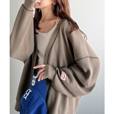 [^:JV1260505]ƉHDĂȂꌩzFXeb`lbtJ[foINVJGtłɓȂJavaR{ACeBقǂ悢[YɔzFXeb`Al̂ȂꊴՂ̃J[fBKy₩ȃbtfނłƒ₷̌^Jo[DGACeIpointEJaVaR{EbtfށEzFXeb`EƂVGbgĚ^Jo[detailbtfނ̏_炩ȕSn悢VlbNJ[fBKIƂVGbgő̌^肰ȂJo[AzFXeb`iȗVѐSvXx[VbNȃfUCȂAƉHD邾ŃIVx̍ȂꂽlJWAX^CJaVaR{ACefabricy₩ŒʋCɗDꂽAӂƂbtfށBccccccccFȂ(AC{[₠)FʐLkF藠nFȂ|PbgFȂ@F@(lbggp)ccccccccڂ@͏i^OQƂBcoordinatex[VbNȃfUC̃J[fBK͂ǂȃeCXgɂ₷R݂Ɋy߂̗̂͂DGACeITJbg\[̏ɉHDāAfjXEFbgpc킹΋xJWAR[fɁbNXɂANeBuȓɂΉł܂ˁ܂AtAXJ[geBA[hXJ[gɍ킹΁AÂMIXX^CɂIghy݂ȂAL~s[XɃXj[J[T_킹Ă݂̂߁V[ɉʂȃX^Cy߂DGACełIyJava Brand Storyz`Enjoy the moment`Java/Wo̓ChlVÃW̊C̔ɃCXpCAatbgEFAuhłBX|[cAAhx`[AAEghAAtFXA^E[XȂǂV[z肵A₷AKɂ@\ƍt@bVBN␫ʂ𒴂jo[TfUC͂̂ЂƂłB̑厩RCAl̃Ahx`[yނׂĂ̐lɁBSNSVACe₨ȃZ[𖈓zMR[f̂Qlɂ...y Instagramz@classicalelf_officialy TikTokz@classicalelf_official̃j^[ɂA摜̐FƑقȂꍇ܂B