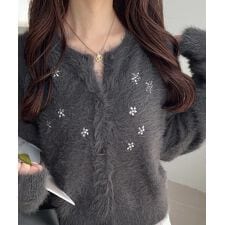 クラシカルエルフ(Classical Elf)の【mily bilet】きらめきビジューが映えるシャギーカーデ♪フェザーシャギーニットカーディガン