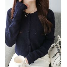 【mily bilet】編地でこっそり、女の子っぽ。アイレット柄くるみボタンニットカーディガン