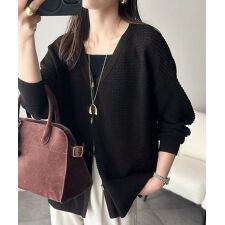 クラシカルエルフ(Classical Elf)の【2025AW新作】ゆるっと羽織って、即こなれ見え。表面変化ブークレニットカーディガン