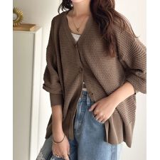 クラシカルエルフ(Classical Elf)の【2025AW新作】ゆるっと羽織って、即こなれ見え。表面変化ブークレニットカーディガン