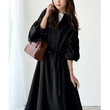 クラシカルエルフ(Classical Elf)の【2025AW新作】ぽわんとあざとく。ウエストリボン使い配色ステッチキーネックワンピース（長袖）