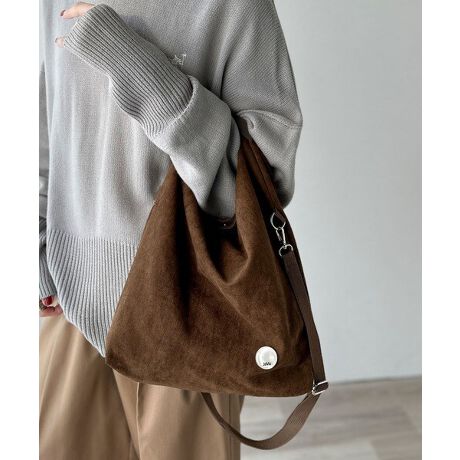 [^:JV1179071]R[fɂȂꊴONH~̏{͂Ō܂Iӂƌy₩ADZ2wayobO􌩂uԁA郍SNA{^ƂoɊiグĂAJAVAR{̂obOłBpointEJaVaR{EuhSNA{^ANZgE2wayiV_[ƃnhdljE[͂̊O|Pbgtdetail̒Ȃɓ邾ŁACɃghUPXEF[hCNfނ̃obOłVvȂANA{^̓y₩ȔvXĂ邩AJWA炫ꂢ߂܂ŕL킹₷̂|CgBV_[R͎O\ŁA莝obOƂĂgċCV[ɍ킹Ď݂Ɋy߂܂BOɑ傫߃|PbgAɂ͎d₷2̃|PbgĂ̂ŁA[͂ob`In̓|GXe100őϋvgh̃~j}fUCȂAp芐DGACełfabric|GXefނ̏_炩XEF[hCNngpccccccccF36cmF36cm}`F9cmccccccccڂ@͏i^OQƂcoordinateR[fBl[gɃXG[hfނăX^CÕANZgɁfފVvȃV_[obÓAyʁRpNgł[͂̂ŃfC[[X炨o܂ŗlX̃V[ɂg܂Bꂢ߂ȃX^CJWAX^C܂ŁAǂȃX^COł}b`ċGߊ̂R[fɊiグInhdlŎƑlK[[ObƏオ܂yJava Brand Storyz`Enjoy the moment`Java/Wo̓ChlVÃW̊C̔ɃCXpCAatbgEFAuhłBX|[cAAhx`[AAEghAAtFXA^E[XȂǂV[z肵A₷AKɂ@\ƍt@bVBN␫ʂ𒴂jo[TfUC͂̂ЂƂłB̑厩RCAl̃Ahx`[yނׂĂ̐lɁBSNSVACe₨ȃZ[𖈓zMR[f̂Qlɂ...y Instagramz@classicalelf_officialy TikTokz@classicalelf_official̃j^[ɂA摜̐FƑقȂꍇ܂B