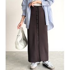 【2025AW新作】前後2wayで着まわせる！配色ボタンラインリブスカート（ロング丈）