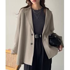 クラシカルエルフ(Classical Elf)の【2025AW新作】きちんと感とリラックス感を両立。ゆるシルエット、テーラードジャケット