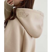 クラシカルエルフ(Classical Elf)の《JaVaジャバコラボ》ゆるっとダボっとシンプル可愛い♪ダンボール刺繍パーカー