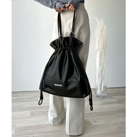 [^:CE1179073]eʂŎg₷В^fUC_炩tFCNU[łƊוS̑eʃTCYBi΋В^ɂȂ炵Abv􂨎dʊwɂg閜\obOłpointEeʂ̃rbOTCYg[gEВ^ŉVGbgEV_[̒\E֗ȓ|PbgtdetailוɊeʂ̃rbOg[gobOBВ̂悤Ɍƍi邱ƂŁAۂ݂̂炵VGbgy߂܂Bɂ͑傫߂̃|PbgĂA̐ڂɂ֗V_[͒̒\ŁA|ł莝łgdlɂȂĂ܂BV_[̕҂ݍ݃fUCƁAtFCNU[Ȃł͂̏_炩Ȏ|CgBƊfC[Ɏg₷AwZ₨dV[ɂ߂̃ACełBfabric_炩ȍvgpfފccccccccFFLkFnF|PbgFi|Pbgj@Fccccccccڂ@͏i^OQƂBcoordinatex[VbNȃfUCȂ̂łǂȃeCXgɂn}蕁ĩJWAR[f̃ANZgɃvXĂVvȃgbvX؂₩ȃs[X܂ŐFXȃX^Cɍ킹₷\fUCyʂȂeʃTCYȂ̂ŊwZʋ΃obOƂĂ􂷂闊D̃V_[Z߂ɂĎ莝ɂƂꂢ߈ۂɁBSNSVACe₨ȃZ[𖈓zMR[f̂Qlɂ...y Instagramz@classicalelf_officialy TikTokz@classicalelf_official̃j^[ɂA摜̐FƑقȂꍇ܂B