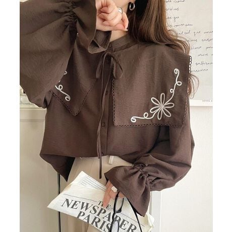 [^:MI1019115]ԎhJƃP[vfUCŖAl̉ƕi𗼗؂€uEXB@ׂȉԎhJ̃P[vfUCA܂ςƉ؂₩ɉoBӂVGbgƃ{[ŁA炵Dȃ[hvXBV[YʂĒ񂵂₷AltF~jȈꖇłBpointEt܃R[hhJAsR[XtEVGbgEohJ[VcELfBX[udetail@l̉炵Ăymily biletz̉ԎhJP[vuEXB܂Ɖ؂₩ɌĂO\ȃP[v܂ɂ́AJȃR[hhJƑ@ׂȃsR[X{܂BV[Cɍ킹āA܂OăVvɒȂƂłA1Œ񂵂̕L܂Ƃ̂VGbg͋CɂȂ镔肰ȂJo[Aтɂӂhď炵\BӂƂ{[ɂ̓t炢AÂcȂiȃoXɎdグĂ܂悭n̂fފŁAƊۂȂy₩ȒSnBH~̃CACeƂĂ͂At⏉ẲHDCi[킹ɂ􂷂AOV[Yy߂ꖇłIfjŃJWAɁAXJ[gŃfBɂƁAR[fBl[g̕L͓Iȃ|CgBl̃[h[uɂЉuEXłIfabric@ӂ肵ۂ̃pE_[fVfށBcccccFAC{[݂̂FLkFȂnFȂ|PbgFȂ@F􂢉cccccڂ@͏i^OQƂBcoordinatePŏ炵Ă邱̃uEX̓R[fɂP͗~ACeIfjtApcƍ킹ΑlJWAȈۂɁOXJ[gXbNXƍ킹R[fł̓pvXu[c킹Ώ炵ꂢ߃X^CɁ܂eBA[hXJ[g~j{g킹K[[X^Cߊɂ̓R[gWPbgd˒΁AIVȖh΍ɂȂ܂ˁBȂ̃X^COŁAR[fBl[gył݂āymily biletƂ́z"ƎR Ƃ킢 ƎDɂȂ" Ȋ肢uhBgh~x[VbNɁuK[[vmixA҂ÂRZvgB~t@bVyɊy߂āAv킸VFAȂAƂ߂ACeĂ܂SNSVACe₨ȃZ[𖈓zMR[f̂Qlɂ...y Instagramz@classicalelf_officialy TikTokz@classicalelf_official̃j^[ɂA摜̐FƑقȂꍇ܂B