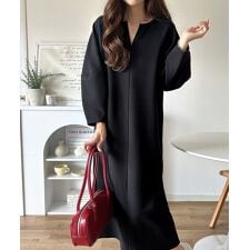 【2025AW新作】清楚にフェミニン、品よく抜け感。ランタンスリーブキーネックワンピース（ロング丈）