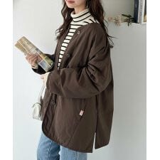 クラシカルエルフ(Classical Elf)の《JaVaジャバコラボ》1枚で今っぽい抜け感アウター。ノーカラーサイドファスナー中綿ジャケット