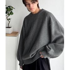 《Javaジャバコラボ》ゆったりながらも存在感抜群！ボリュームスリーブオーバーサイズニット（長袖）