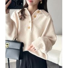 【25AW新作】ふんわり＆もっちりな肌ざわり。襟付きラグランスリーブニットプルオーバー（長袖）