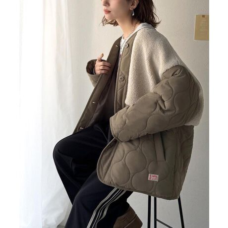 [^:JV1240103]hfËȂI{AؑւőlJWAɌ܂ꒅBsfB[XYŒpł{AR[gBtghՂ̃{AؑւЂ傤LeBOR[gyHD̂ɁAh΂IYfB[Xy߂ŏ{AE^[BpointEJaVaR{EjpE{A~LeBOؑցEhQEI[o[TCYdetail{[̂efBxA{AƃghCNȃLeBO̐ؑւŁAg_qbv܂ŃJo[䊴ŒgǍ^Jo[΂聝񌳂̓m[J[ŏdȂ炸A}t[Xg[Ƃ̑QIɃuh^Otł肰ȂANZg|PbgtŃX}[gɎĝ|CgjŒƁAI[o[TCY悭oAjZbNXR[ffabricۉ̂efBxA{A^̃}CN^t^fގgpccccccccFȂFʐLkFȂnF|PbgF@FhCN[jOccccccccڂ@͏i^OQƂBcoordinate肵TCWOŌ̃jbgp[J[ɍ킹₷̗͂DGACeIfjtApcƍ킹ΑlJWAȈۂɁOXJ[gXbNXƍ킹R[fł̓pvXu[c킹Ώ炵ꂢ߃X^CɁ܂eBA[hXJ[g~j{g킹K[[X^C߂Ȃ̃X^COŁAR[fBl[gył݂āyJava Brand Storyz`Enjoy the moment`Java/Wo̓ChlVÃW̊C̔ɃCXpCAatbgEFAuhłBX|[cAAhx`[AAEghAAtFXA^E[XȂǂV[z肵A₷AKɂ@\ƍt@bVBN␫ʂ𒴂jo[TfUC͂̂ЂƂłB̑厩RCAl̃Ahx`[yނׂĂ̐lɁBSNSVACe₨ȃZ[𖈓zMR[f̂Qlɂ...y Instagramz@classicalelf_officialy TikTokz@classicalelf_official̃j^[ɂA摜̐FƑقȂꍇ܂B