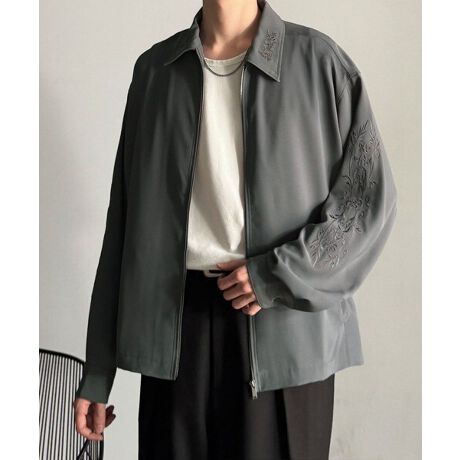 [^:CO1150059]@ׂȎhJڂWbvAbvVcWPbgBꖇŃR[f߁Al̃X^Cɉ؂₩YBuElegant Embroidered Zip-Up Jacket^hJfUCGKXWbvWPbgv݂ƑɎ{ꂽhJ|Cg̃Vcu]BVcoŉHDy₩ȒSnƃWbvdlŗ֐ǋBpointETVc̏ォHDfUC̍Vcu]EtgWbvdlŒEX[YE݂Ƒ̎hJX^CÕANZgɁEV[gVGbgŃoX̎₷fUCdetail݂ƑɎ{ꂽhJiȈۂ^uElegant Embroidered Zip-Up Jacket^hJfUCGKXWbvWPbgvZ߂̃Vcu]^ŁATVc┖̃jbg̏ォHD邾ŃX^COBtgWbvdlŌy₩ɒȂAꂢ߂JWA܂ŕLR[fɑΉBTChɂ̓|PbgtŁApDꂽfUCB{gI΂񂵗͔Q̃ACeBfabricyƒ悢Ƃ݊̂|GXecCfށccccccccFȂFʐLkFȂnFȂ|PbgF@F@ccccccccڂ@͏i^OQƂBTCYrTCY : `168cmlTCY : 169cm`174cmkTCY : 175cm`W̌^ɂڈłB̌^D݂ɂČl܂BcoordinateX^CbVłȂJWAɂȂ閜\ACesVcjbg̏ɉHD邾ŏiƃkPo܂fjƍ킹΁AJWAȂꂽۂɁBtApcIԂƃN[[hAbvAX^CAbvʂQI܂xX^Cɂ̓XEFbg̑gݍ킹߁BbNXoAWPbgŃLvX܂V[ɉʂȃX^Cy߂DGACełIClassical Origin /NVJIW` Redefining Modern Style `uNVbNɃ[cȂAV߂ŌIȃX^CɂȂvƂbZ[W߂uhBt@bVʂĎȕ\sANuAS璅Ǝv镞vāBSNSVACe₨ȃZ[𖈓zMIy Instagramz@classicalorigin.official