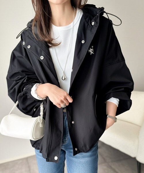 [�}���C]��l�̔������B�{�����[���X���[�u �V���[�g�� �}�E���e���p�[�J�[/�N���V�J���G���t�iClassical Elf�j �u���b�N