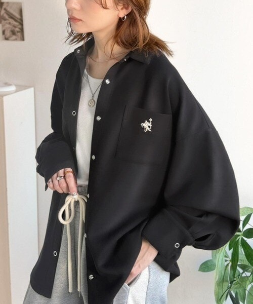 JaVaジャバコラボ》サッと羽織って即サマになる！胸元刺繍ダンボール