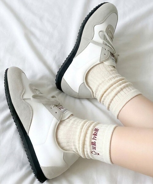 [�}���C]�sJaVa�W���o�R���{�t�Б���190g�̌y�ʁIRetroStep �i���g���X�X�e�b�v�j����X�j�[�J�[/�N���V�J���G���t�iClassical Elf�j �z���C�g