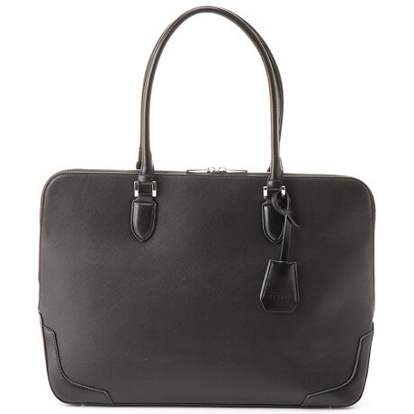 [^:TMC-9500]iȍׂV{͂̃TtBA[mCfނɎgpu[tg[głB≘AɋA𒷂L[vł̂BtbgȍƂ̃Rrl[VANZgƂȂA͊ێdlŉKȎSnłBeAt@Xi[ÅpJɂ͋ijbPj̗pApƍ𗼗BO\ȍL[`[tA肰Ȃ|CgɁBt@Xi[JdlŃZLeBʂɂSBɂ̓I[v|Pbg~4At@Xi[|Pbg~1AE^|Pbg~1Ă܂B|Pbg̉ɂ͖{̑fނgpAfނG肪ǂAJ[ŏiȈۂłBwʂɂ̓t@Xi[|PbgArWlXV[Ƀ}b`邷ƂfUCɎdグĂ܂B