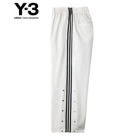 Y-3 / CX[ 2024'AW COLLECTION uY-3 SP UNIF 3S PNTv炩|GXecCfނgpANVbNȃfUCGKgɃAWuY-3 SP UNIF 3S PNT vBLk̂EGXgɂ͒߂₷h[R[htA̎[\ȃ|PbgTChƃobNɔpcBTeY-3SANZgɂȂĂBiԍJE3439[^:y3408je3439]