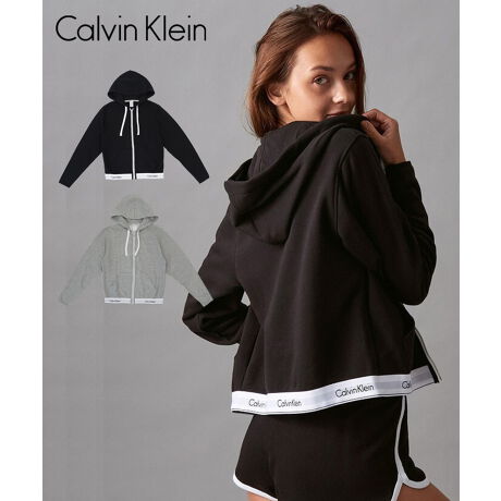 Calvin Klein(Jo NC)uMODERN COTTON LOUNGEWEAR (WbvAbvgbvt[fB)vS̃SohŐ؂ւAX|[eB[Ȏdオ̃WbvAbvt[fB[łBWbp[CzFe[vĂāAƂ\邱Ƃł܂BV[ỸWK[pcɍ킹AZbgAbvł̒p\B|GXeǎy₩ȑfނgpĂAKȒSnłBf/pTCYfg174cm STCYpiԍQS5667[^:ck408qs5667]