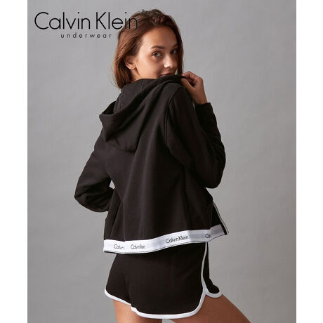 Calvin Klein(Jo NC)uMODERN COTTON LOUNGEWEAR (WbvAbvgbvt[fB)vS̃SohŐ؂ւAX|[eB[Ȏdオ̃WbvAbvt[fB[łBWbp[CzFe[vĂāAƂ\邱Ƃł܂BV[ỸWK[pcɍ킹AZbgAbvł̒p\B|GXeǎy₩ȑfނgpĂAKȒSnłBf/pTCYfg174cm STCYpiԍQS5667[^:ck408qs5667]