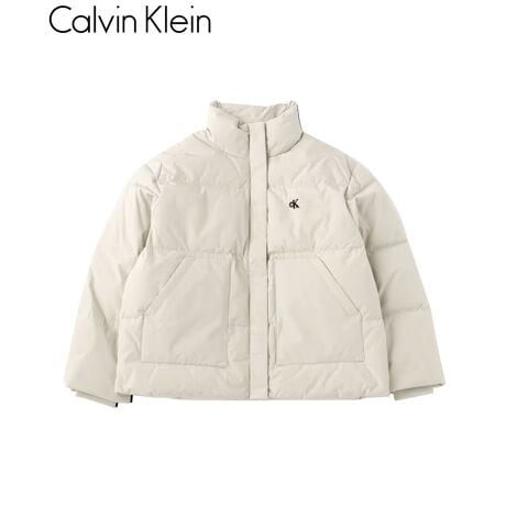 Calvin Klein(Jo NC)uA-SHORT LENGTH STAND COLLAR PUFFER(_EWPbg)v蒅V[gOX̃_EWPbgB܂肪gAォXg[₷X^hJ[fUCłBƂ̃mOShJƁA̓₷pb`|PbgANZgBg͂Ƃ肪Ǎ^I΂Ɏ܂ByĒgȒSnłBf175cm pTCY SiԍJ224676[^:ck411j224676]