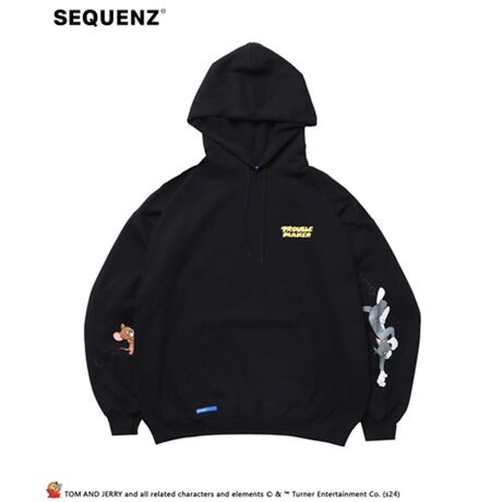 SEQUENZ(V[NGY)2024'AW COLLECTIONuTJ TROUBLE MAKER P/KvTOM and JERRY~SEQUENZƂɂJtŃ|bvȃfUCɎdグNуvp[J[VoBŒǂĂgWF̉炵fUC{fBJ[̓fUC|bvȂ̂ŁAO[ƃlCr[ŗJ[Ɏdグו܂ōS1BLV[Ŋ􂷂郏[h[uɉ݊Ղ1BPiłlɂȂACeȂ̂łꂩ̋G߂ɂ҂Ȃ̂ŁA߂ȏiƂȂ܂Biԍ25370902[^:seq412pk0902]