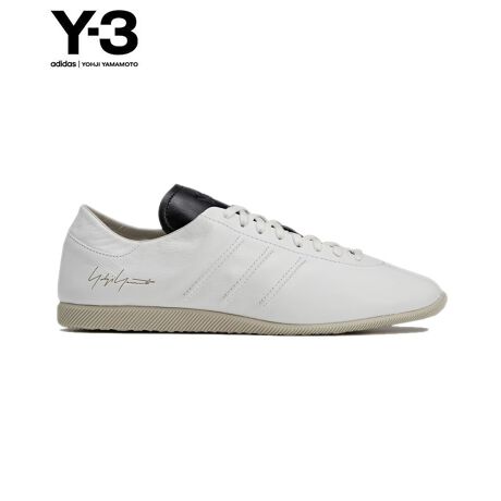 Y-3 / CX[ 2025'SS COLLECTIONuY-3 JAPANv{̃~j}Y\v~AU[V[Y uY-3 JAPANvBɏ_炩Ȃ₩ȃI[U[̃Abp[A㎿ȊṽO[û悤ȊGB̃CXs[Vɏ]āAU[O[ũpCsOfiƂX[XgCvXA肰ȂvXBvt@C͔ɒႭJbgA^Y-3̃SAq[t߂ɂYohjiyamamotõVOl`[ĂBiԍJS1110[^:y3412js1110]