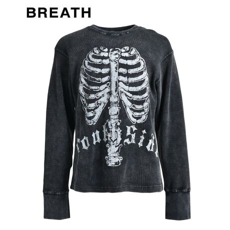 BREATH(uX)2025'SS COLLECTIONuNATURAL BORN WAFFLE LS TEEv{̃qbvzbvV[j㏉̓h[Ƃ𐬂U𔭕\A_ސ쌧sog8MCqbvzbvN[ "BAD HOP(obhEzbv)"肪Apuh"BREATH(uX)"btfނgpL/S TEEBBe[WȉHƑO̒唻vgIȃACeBiԍBR25SS-C5008[^:brt503lt5008bk]