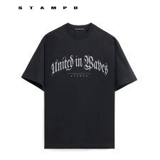 【STAMPD】UNITED IN WAVES RELAXED TEE / ブラック