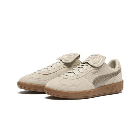 J[fU[g_Xg_XL[O[fޓVRvTCY22.5cm23.0cm23.5cm24.0cm24.5cm25.0cmi1980NAupv͉p̃TbJ[X^WAŔMIȃt@ɈÃ|bvȃJ[OƃNVbNȃK\[ňڂł킩鑶݂łBčAp̓TbJ[̏ےAmX^WbNȃXg[gEFA̒ԂւƐiB^bNȃz[XgbvƎO\Ȑ܂肽ݎV[^AgȕłBupRNVvv[}̃eXX^CXj[J[RNV́A70N㔼80ÑeXJ`[ɃCXpCAꂽgȃfUCłBVvŃX}[gANVbNȃeXX^ČĂ܂Bp1981N1982NɂẴfŁAV`A̎słpւ̃I}[WƂāAC^ÃoJXvNfUC{Ă܂BACOh̃TbJ[`[[bp[O6AeBAC^A1982Ñ[hJbvŗDƂLOĂ܂BIWĩpXj[J[́AiCbṼAbp[AXG[h̃I[o[CAK\[AăS[h̃^ÕVOl`[^OĂAhIXȂǃ[bp̎vssւ̌hӂ\Ă܂BӁuEU₨g̃j^[ɂAfډ摜Ǝۂ̏i̐F኱قȂꍇ܂B炩߂Biԍ404021