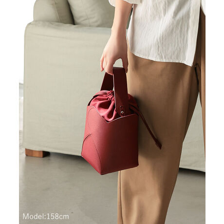 yDonobanzn[gJbgobOlC̃n[gJbgobOVF̃CoBRƂTCỸoPcobOn[gfUCɂ܂B_炩fނō̂PUU[fނ|CgBV_[XgbvtȂ̂Ŏ莝AV_[2wayŎg܂B͋В^CvȂ̂łƍiăACeSɎ[BKvȂ̂[Az500ml̃ybg{g܂BetĂ̂ŁAobO̒̉CȂǂhł܂BVvȂꂽfUCŁAǂȃR[fBl[gɂ킹₷ACeBfC[g͂񕝍LV[gAV[YXł܂Bdl`[tO\ȃV_[tmnI[v|Pbg~2[^:dq502bg5400]