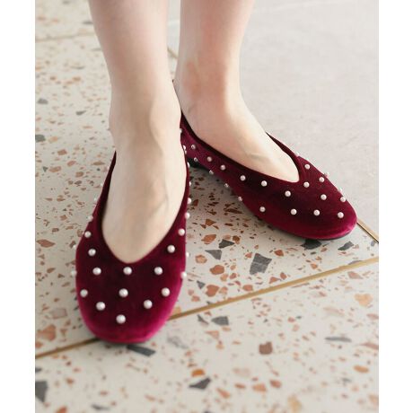 yDonobanzp[xApvXRƂEhgDƁA΂߂ꂽp[؂₩ɌĂpvXBɂȂɂA_炩fނgpBC\[̓NbVADł悤ȗSnBꂢ߃X^C͂Afjɍ킹ăJWAɂLX^COɍ킹Ċył܂Bf͂A\bNXE^Cc킹̃R[fBl[gIXXBwEƎEȂǂ̃IP[WV[ɂ킹₷1łBSTAFF܂ySTAFF NzȂ35i22.5cmjẼTCYF22.0cmEbʁ^ߑf35i22.5cmj𒅗p܂BtBbgĂė₷łB_炩fނȂ̂ŗĂɑɓނƎv܂BƂĂŷŁA܂ŗĂȂ悤ȗSnłBySTAFF MzȂ37i23.5cmjẼTCYF22.5cmEb^ʑfp35i22.5cmj͈Ȃ肠AS̓IɋłB37i23.5cmjC킹Ńsb^łBŗ]TołA~Ē߂悤Ǝv܂BySTAFF RzȂ39i24.5cmjẼTCYF23.5-24.0cmEbʁ^37i23.5cmjA39i24.5cmjfŗׂ܂B37i23.5cmj̓MM邱Ƃ͂ł܂Aܐ悪ƂĂɊ܂B39i24.5cmj͒悭Ƃ肪sb^TCYłBC𗚂ĂTCŶŁAH~͌C킹y߂łB[^:dc509sz719]