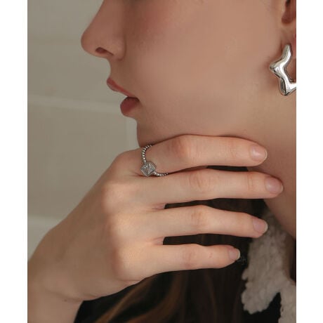 yat.zXNGAXg[Oat.́uXNGAXg[OvɂȂ܂BؚŃVvȂNAȃrW[茳؂₩ɂAǂ̃X^CɂnރfUCB莝̃OƂ̏d˒IXXBJWAn͂AtF~jtH[}ȃR[fBl[gɂA킹₷ACełBANZT[uhwat.xuԁiinjvuʁionjvɂAPɁuiƂjv\PgathǂɍsɂAɂ炵VȂn܂hꏊh͂Buat.ṽANZT[ZVɂŏoB肢߂āB[^:atc510rg09160]