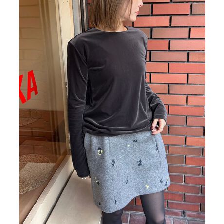 yDonbanzxAgbvXiȌ򊴂͓IŁAV[Y[h܂xAgbvXBVGbgĂ邽߁A_炩ȌpbgtB{fBCEÂ炭₷TCYȂ̂|CgB1ł̃gbvXg͂AlXȃC[hX^C̃Ci[ƂĂ􂷂ACełBnFȂAnFȂALkFA|PbgFȂfgڍׂ͏i摜BӁ׎ɂ肨FAقȂꍇ܂BBeꏊC[Wɂۂ̏iƐF኱قȂꍇ܂BîF̓J[oG[V摜QƂBȂׂꂢȏԂŔv܂AHAA̍ۂ̉Cꓙ኱ꍇ܂BJACɂFꍇ܂B炩ߏL̂A߂܂B[^:dzl512lt1500]