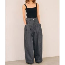 【null.】タックデザインデニムパンツ