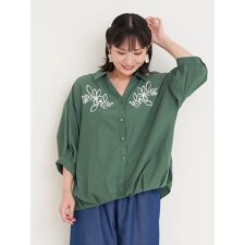 リジェイ＆スプル(Re-J&SUPURE)のコード刺繍裾タックスキッパーシャツ