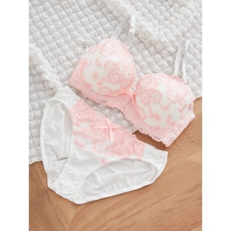 [^ԁF25221711441]t[u[P̂悤ȃ[X@ׂȏ炵ouV[c̃ZbgBق̂Ɠ̂鐶ngpA炩͋CvX܂BtgɎ{ꂽ{|CgBx̂o͂AʂȓȂǗlXȃV[Ŋ􂵂Ă܂B̏i͉qî߂qlsł̂ԕi͏܂傫TCY/ۂ//LL 2L 3L 4L/̌^Jo[/vXTCYEXgbvO