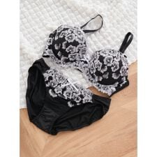 [D85-I95］フラワーブーケレースブラ＆ショーツ(モールドカップ)