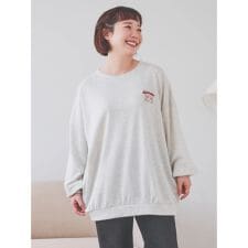 BACKクマ刺繍裏毛トップス