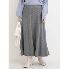 リジェイ＆スプル(Re-J&SUPURE)の幾何学柄ニットスカート